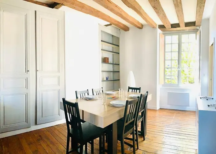 Vieux-Mans Appartement Charmant 4 Voyageurs